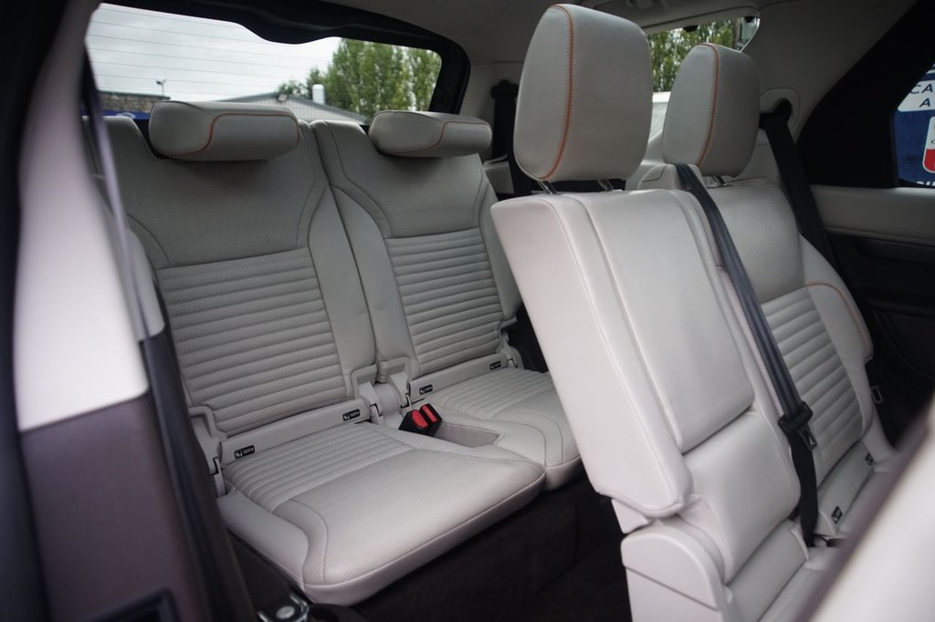 Used Land Rover Discovery 2018 for sale - 76685895: Photo 39