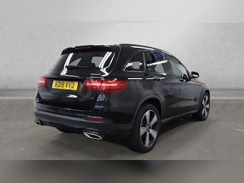 Used Mercedes-Benz GLC 2019 for sale - 79358387: Photo
