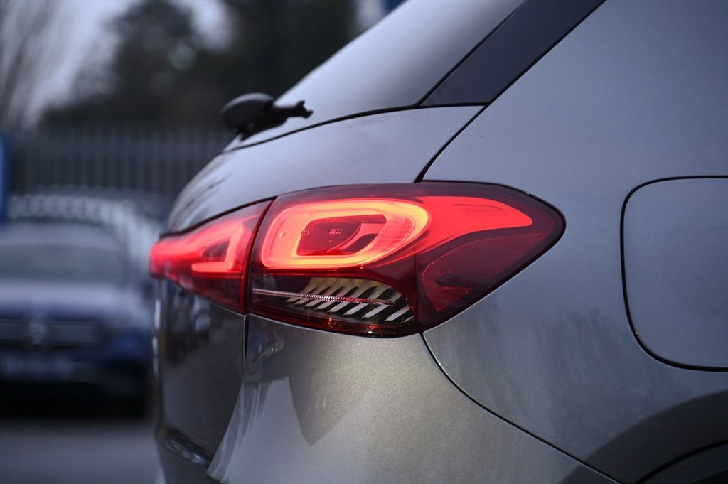 Used Mercedes-Benz EQA 2021 for sale - 76617681: Photo 48