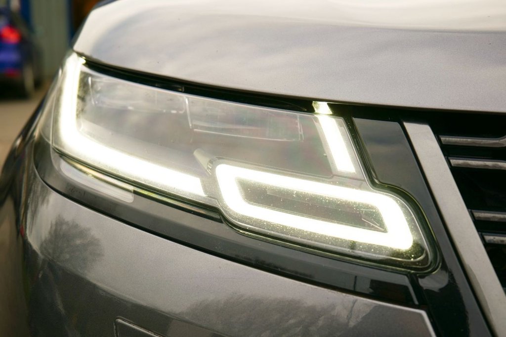 Used Land Rover Range Rover Velar 2018 for sale - 78096052: Photo 34