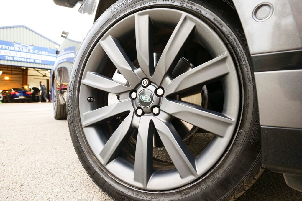 Used Land Rover Range Rover Velar 2018 for sale - 78096052: Photo 40