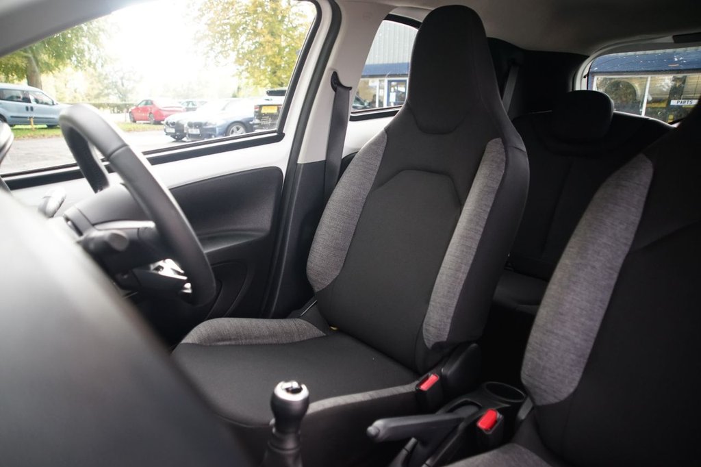 Used Toyota Aygo X 2023 for sale - 76163385: Photo 23