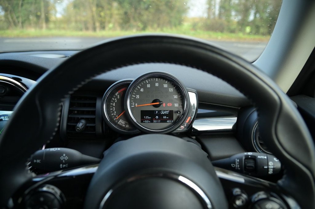 Used MINI Hatch 2019 for sale - 76632073: Photo 13