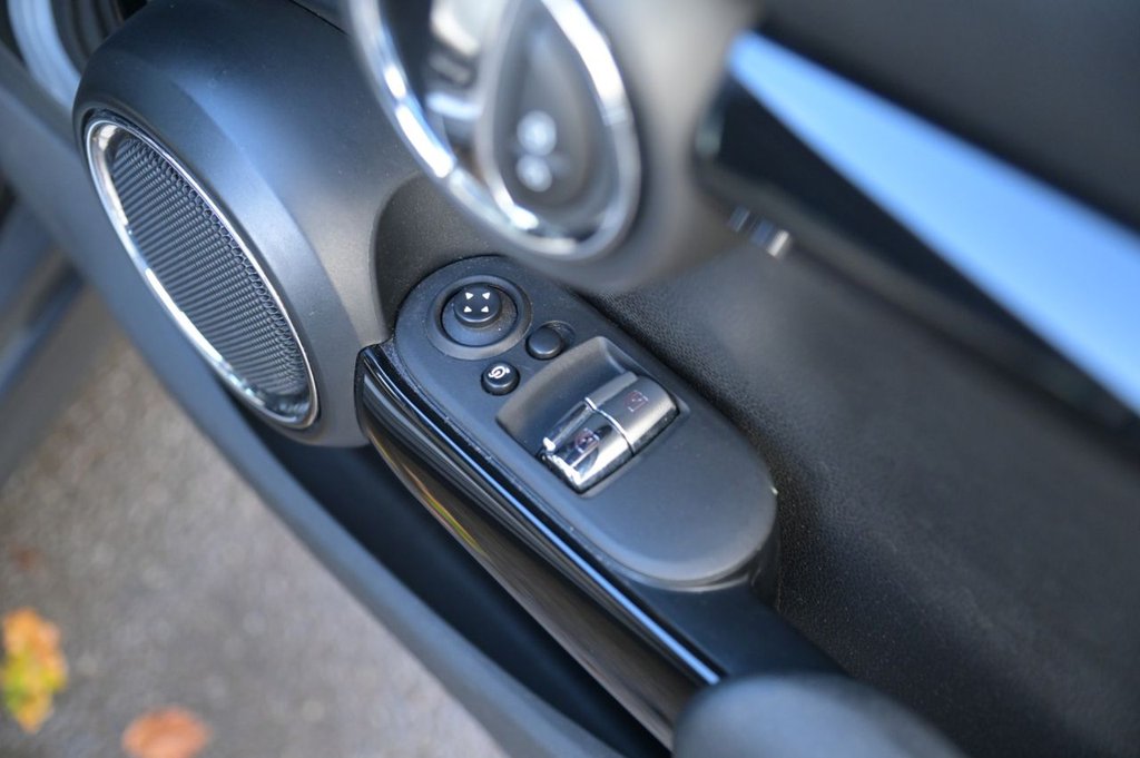 Used MINI Hatch 2019 for sale - 76632073: Photo 29