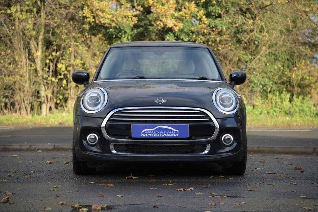 Used MINI Hatch 2019 for sale - 76632073: Photo 4