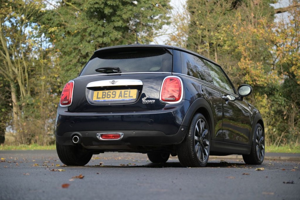 Used MINI Hatch 2019 for sale - 76632073: Photo 7