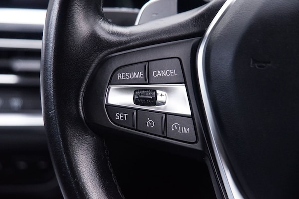 Used BMW 3 Series 2021 for sale - 75560073: Photo 11