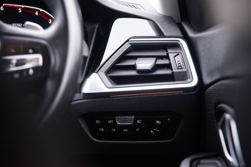 Used BMW 3 Series 2021 for sale - 75560073: Photo 15