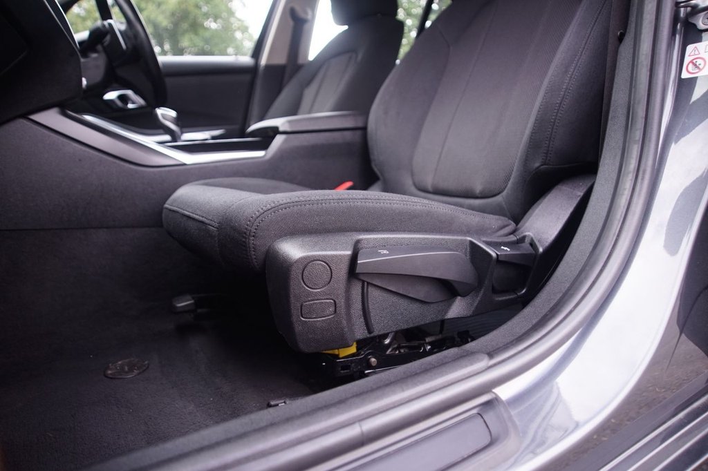 Used BMW 3 Series 2021 for sale - 75560073: Photo 24