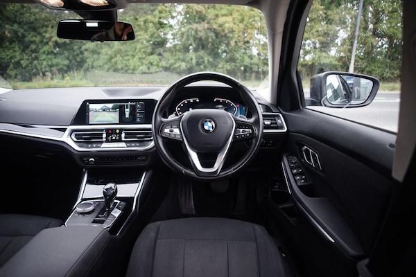 Used BMW 3 Series 2021 for sale - 75560073: Photo 9