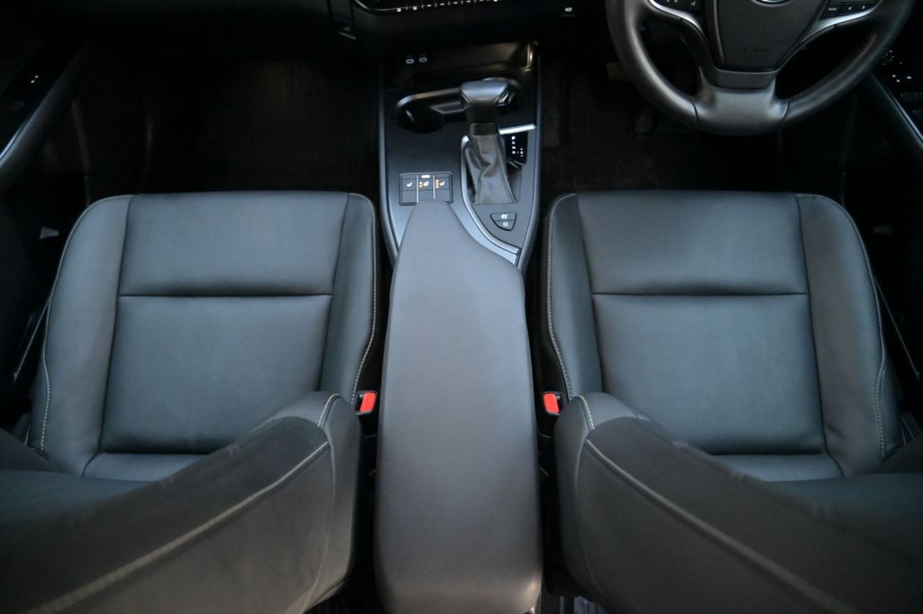 Used Lexus UX 2023 for sale - 76821130: Photo 26