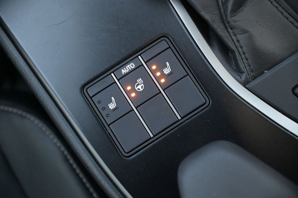 Used Lexus UX 2023 for sale - 76821130: Photo 27