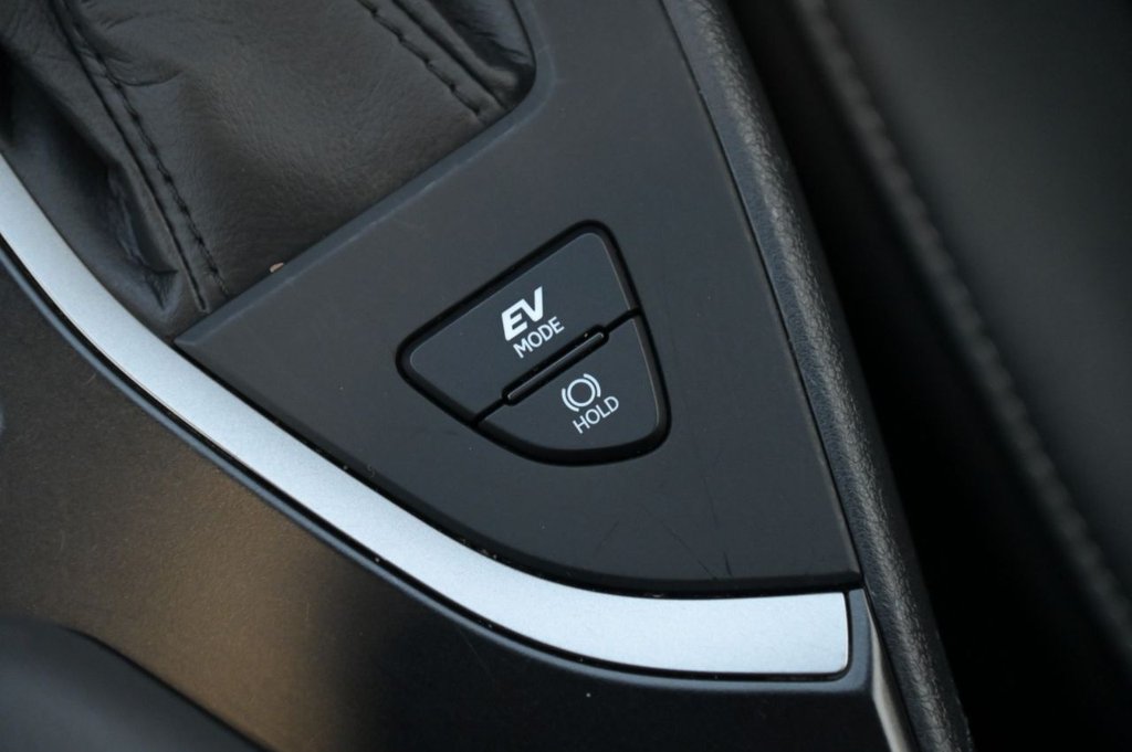 Used Lexus UX 2023 for sale - 76821130: Photo 28