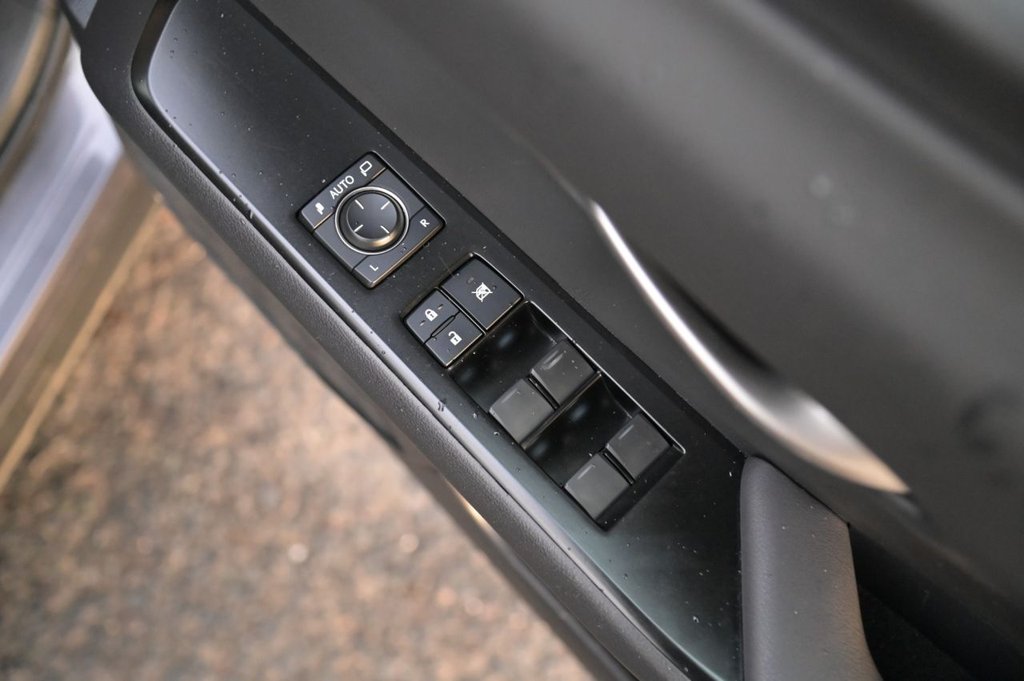 Used Lexus UX 2023 for sale - 76821130: Photo 34