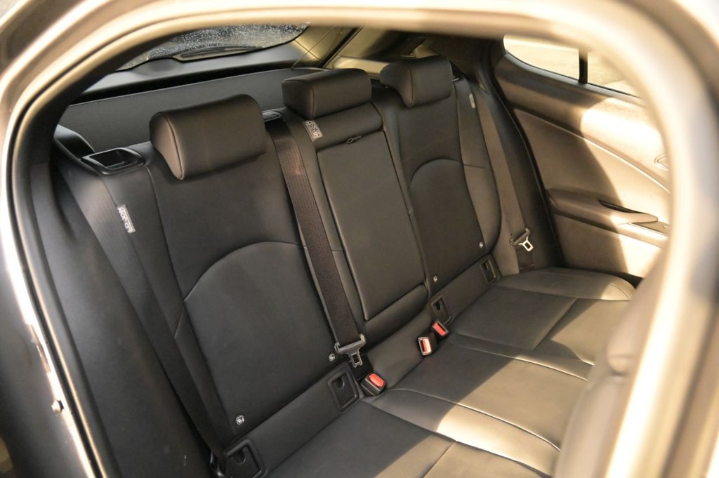 Used Lexus UX 2023 for sale - 76821130: Photo 39