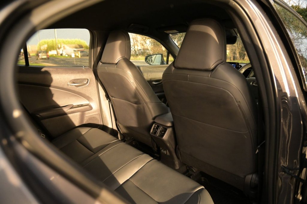 Used Lexus UX 2023 for sale - 76821130: Photo 41