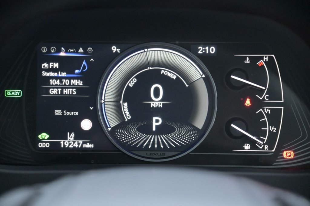 Used Lexus UX 2023 for sale - 76821130: Photo 5