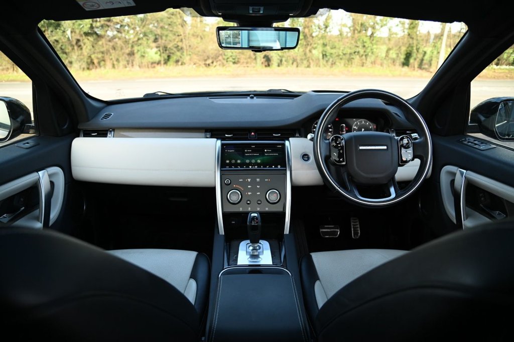 Used Land Rover Discovery Sport 2020 for sale - 77621204: Photo 3