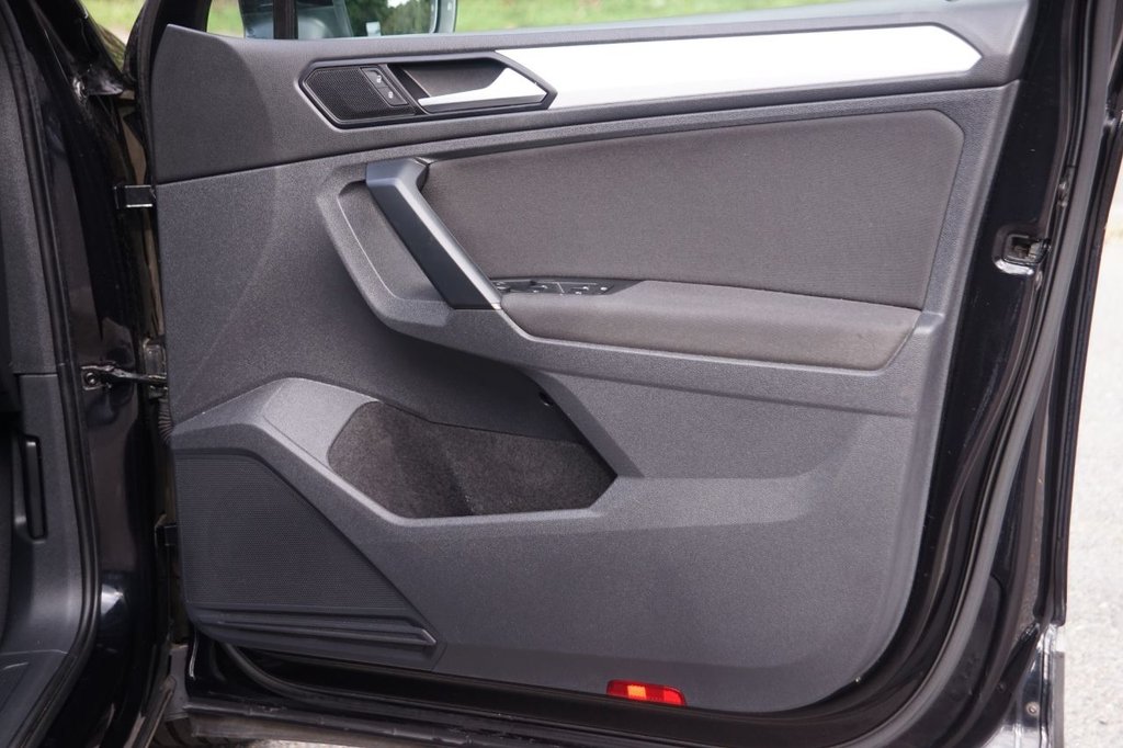 Used Volkswagen Tiguan 2019 for sale - 76048237: Photo 25