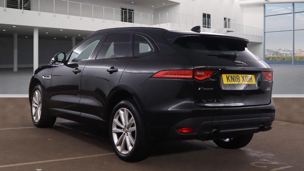 Used Jaguar F-Pace 2018 for sale - 76655245: Photo 3