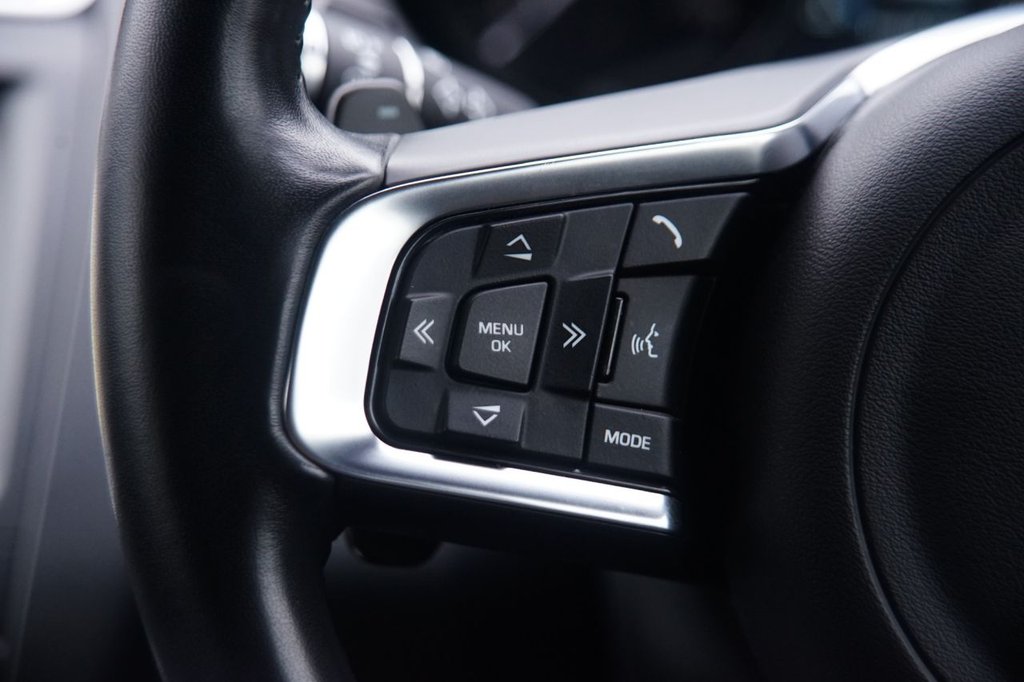 Used Jaguar E-Pace 2019 for sale - 76386323: Photo 12