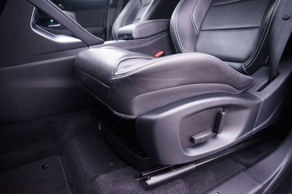 Used Jaguar E-Pace 2019 for sale - 76386323: Photo 25