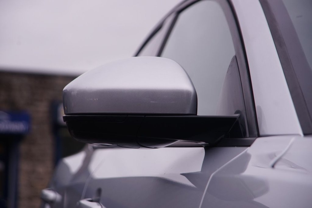 Used Jaguar E-Pace 2019 for sale - 76386323: Photo 40