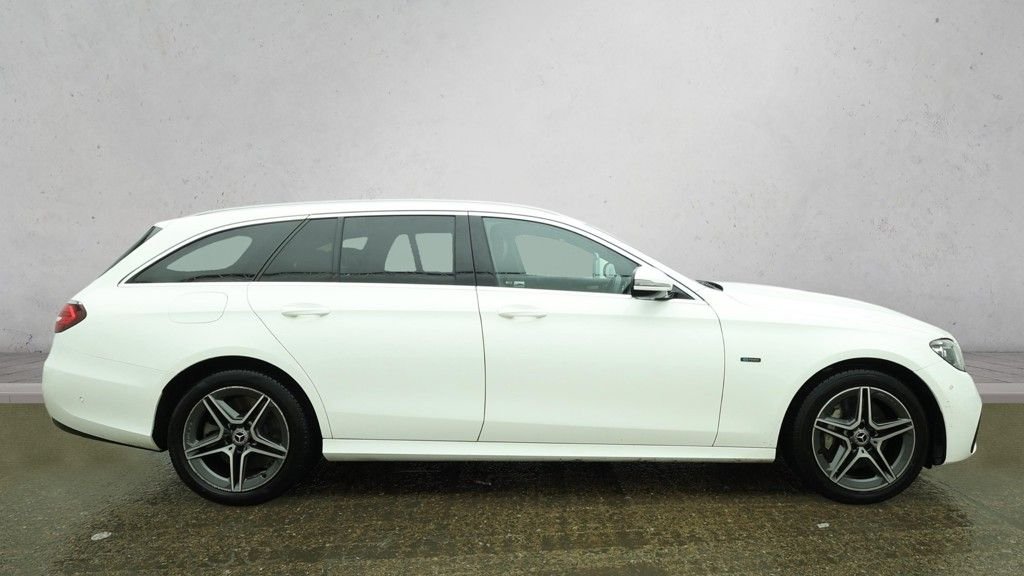 Used Mercedes-Benz E Class 2021 for sale - 77452209: Photo 5