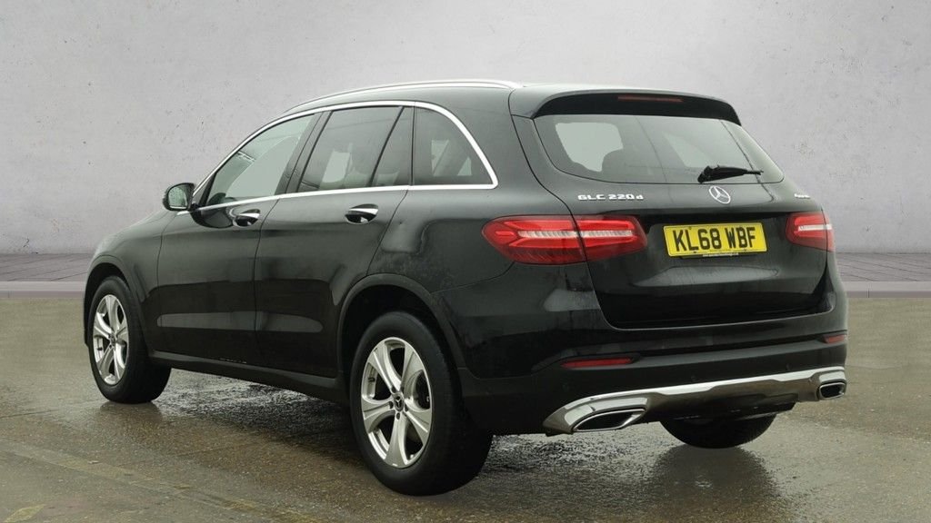 Used Mercedes-Benz GLC 2019 for sale - 77276118: Photo 3