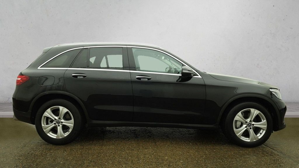 Used Mercedes-Benz GLC 2019 for sale - 77276118: Photo 5