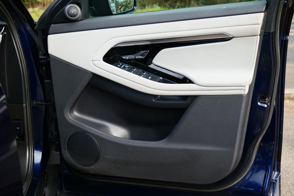 Used Land Rover Range Rover Evoque 2022 for sale - 77384136: Photo 27