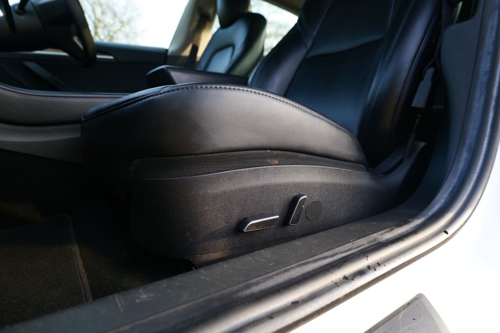 Used Tesla Model 3 2021 for sale - 78082470: Photo 21