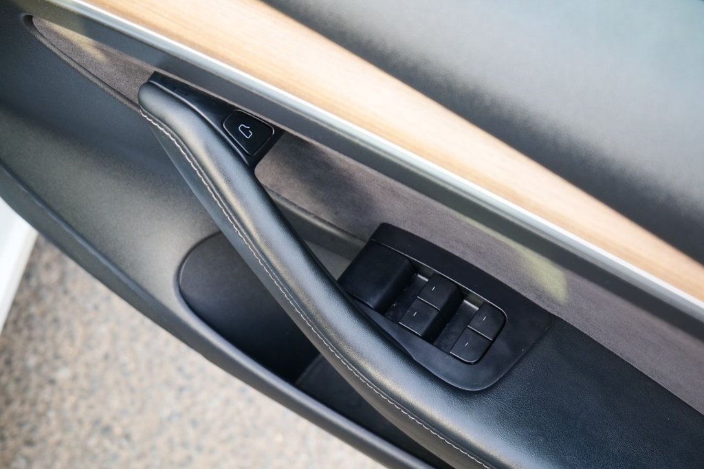 Used Tesla Model 3 2021 for sale - 78082470: Photo 22