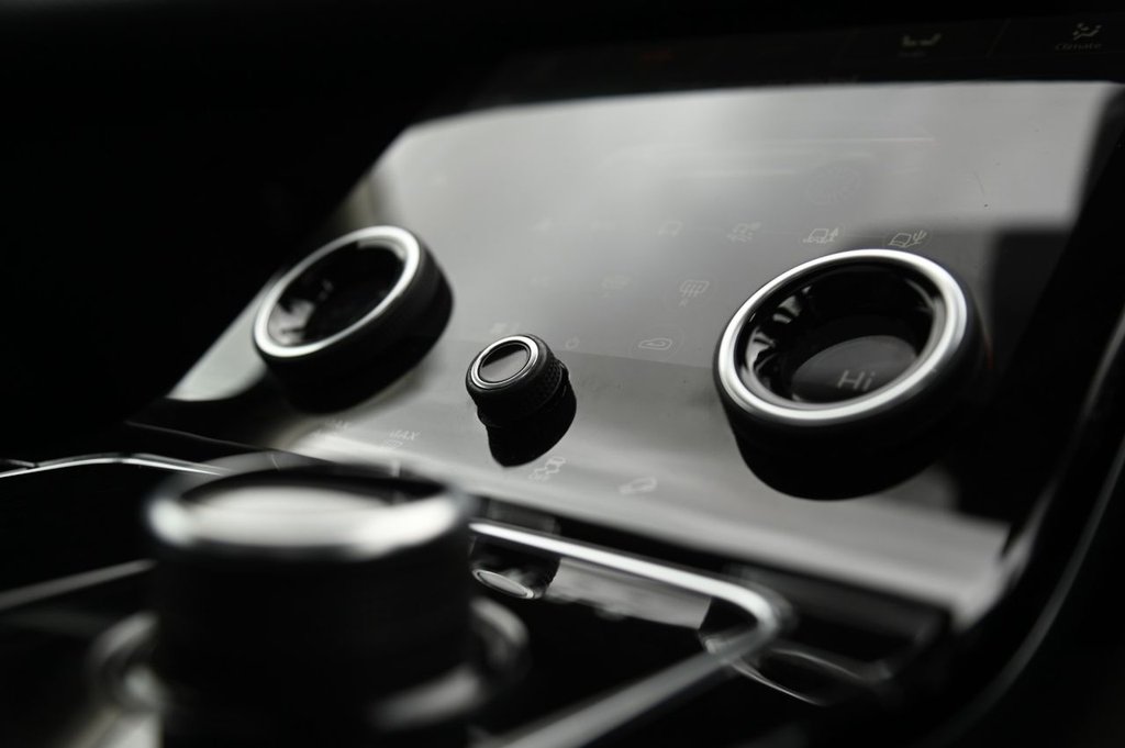 Used Land Rover Range Rover Velar 2020 for sale - 77153447: Photo 21