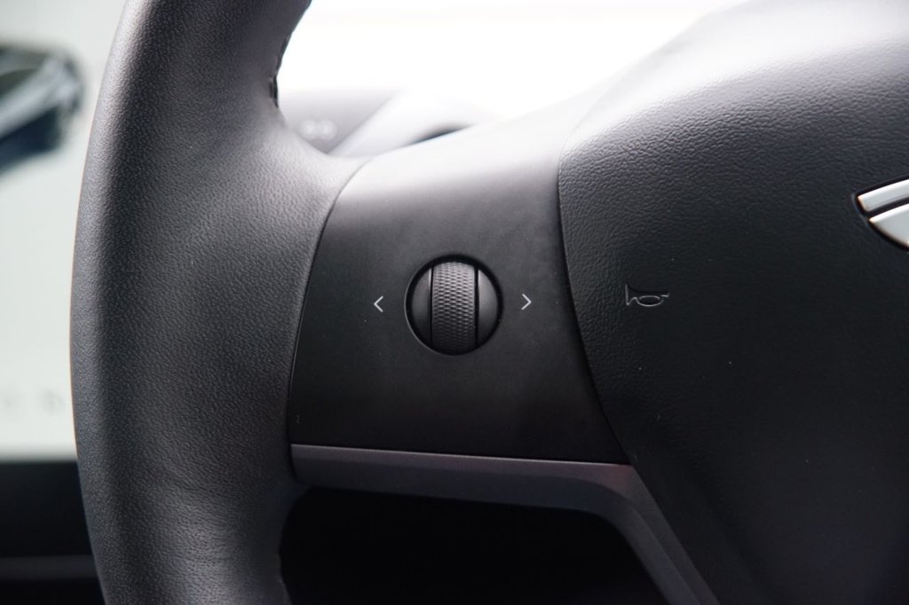 Used Tesla Model 3 2020 for sale - 76470027: Photo 11