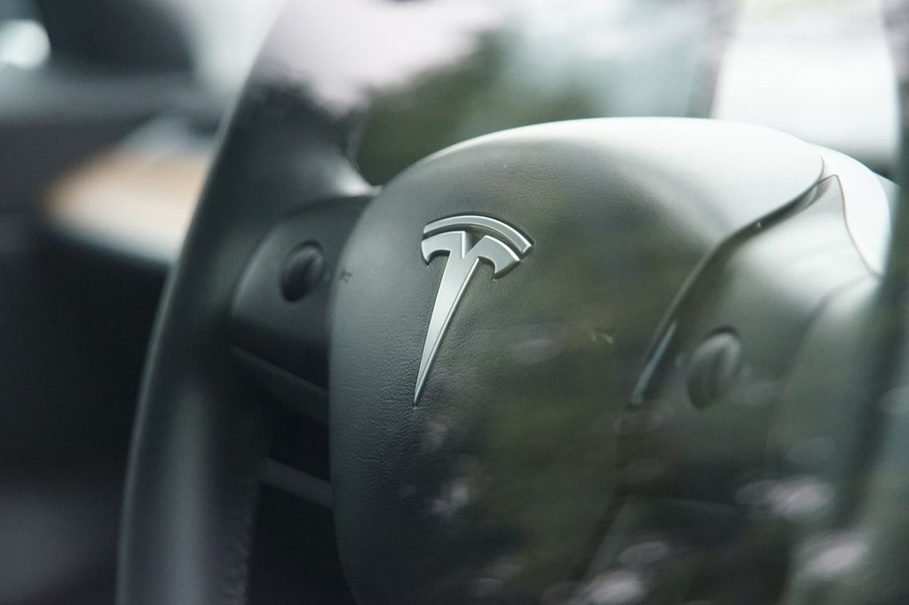 Used Tesla Model 3 2020 for sale - 76470027: Photo 8