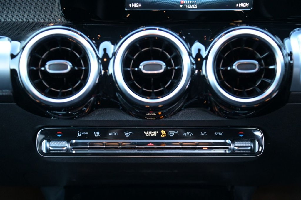 Used Mercedes-Benz GLB 2022 for sale - 76617622: Photo 19