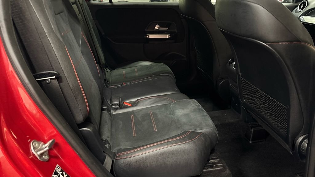 Used Mercedes-Benz GLB 2022 for sale - 76617622: Photo 8