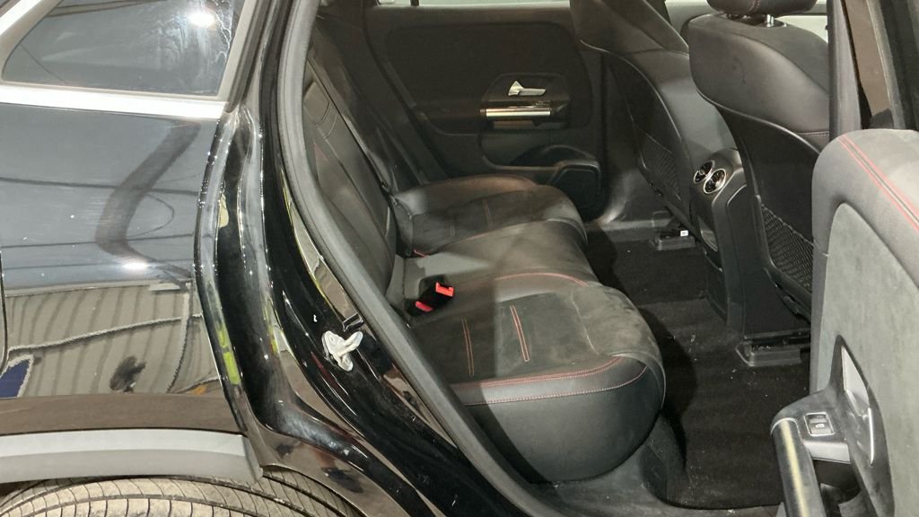 Used Mercedes-Benz EQA 2022 for sale - 76132960: Photo 6