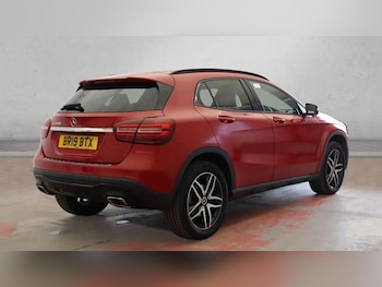 Used Mercedes-Benz GLA 2019 for sale - 79334088: Photo