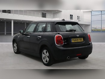 Used MINI Hatch 2019 for sale - 76132963: Photo 3