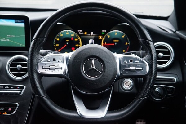 Used Mercedes-Benz C-Class 2019 for sale - 74947356: Photo 10