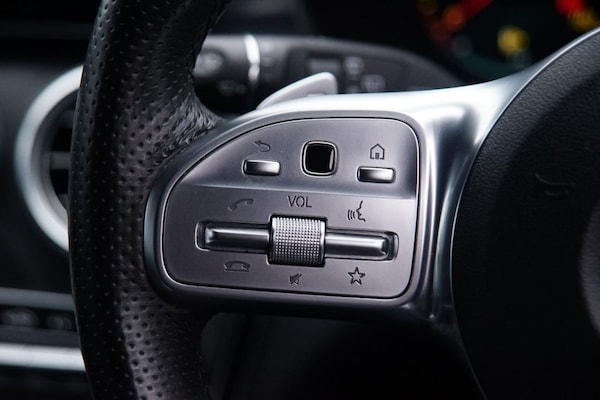 Used Mercedes-Benz C-Class 2019 for sale - 74947356: Photo 11