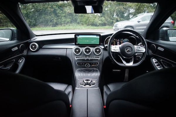 Used Mercedes-Benz C-Class 2019 for sale - 74947356: Photo 3