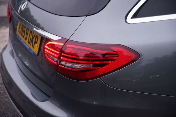 Used Mercedes-Benz C-Class 2019 for sale - 74947356: Photo 41