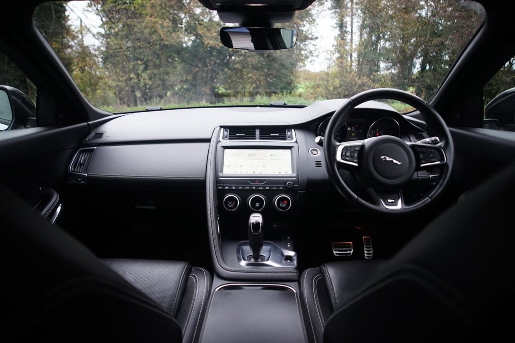 Used Jaguar E-Pace 2019 for sale - 78002376: Photo 3