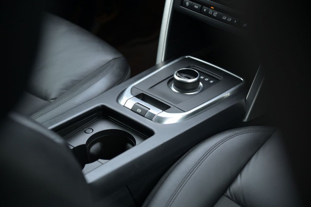 Used Land Rover Discovery Sport 2018 for sale - 76848401: Photo 21