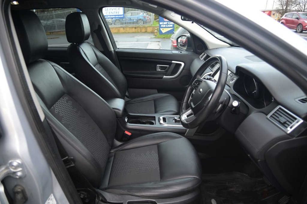 Used Land Rover Discovery Sport 2018 for sale - 76848401: Photo 30