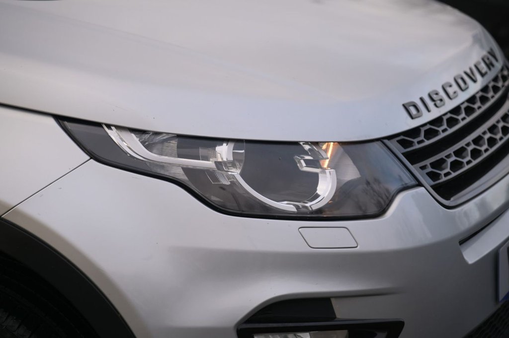 Used Land Rover Discovery Sport 2018 for sale - 76848401: Photo 38