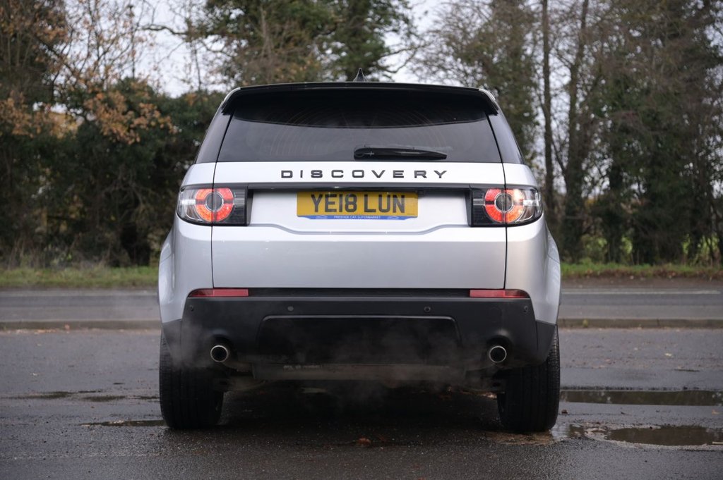 Used Land Rover Discovery Sport 2018 for sale - 76848401: Photo 5